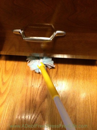 Cleaning with a swiffer, swiffer duster
