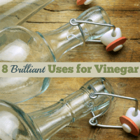 From cleaning to kitchen ideas, vinegar has a multitude of uses. I've got 8 brilliant uses for vinegar; #4 is my favorite hack and one I use over and over again. You can literally use it for anything and everything.