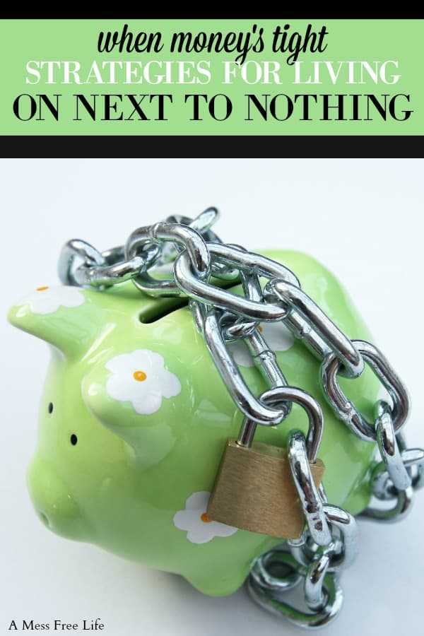 Learn how to budget your money when you are broke and overwhelmed. Budgeting as a beginner is possible no matter what your financial situation is. Living on a budget is possible when you use these ideas. Put a good financial plan into place with these budgeting tips and advice. Make the most of your money even if you're on a limited income. #budgetingwhenyourebroke #budgeting #budgetingprintables #budgetingforbeginners