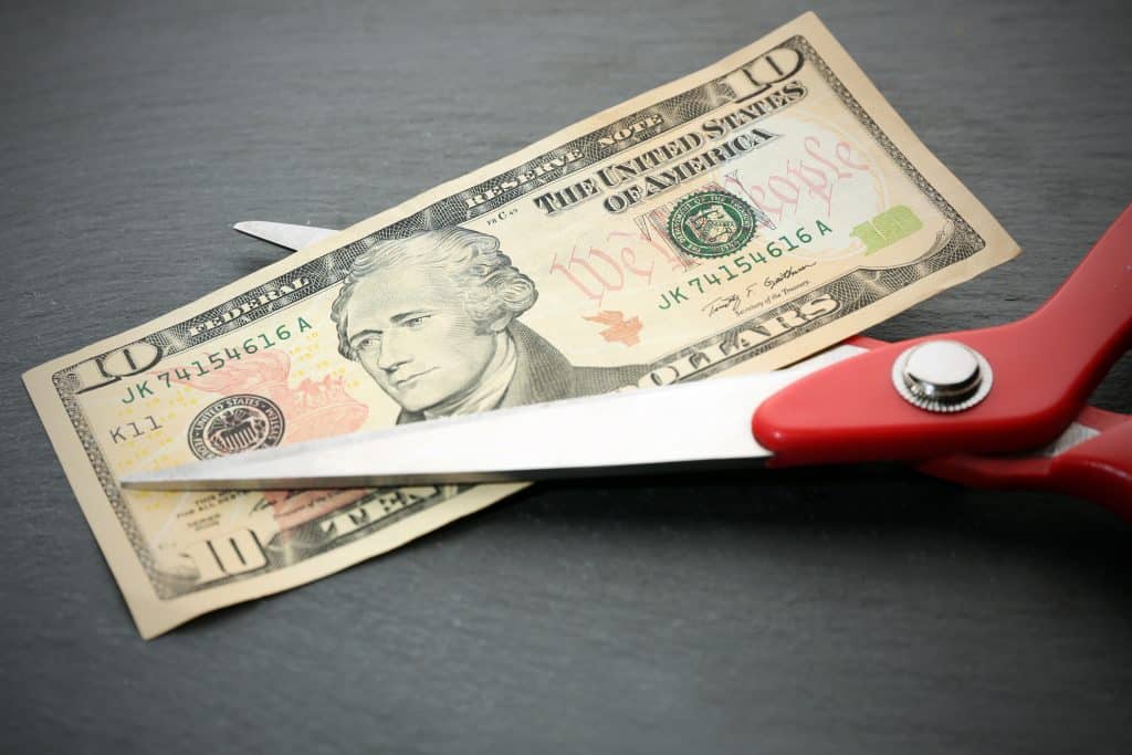 Money Cutter 20 Ways To Reduce Your Spending - A Mess Free Life